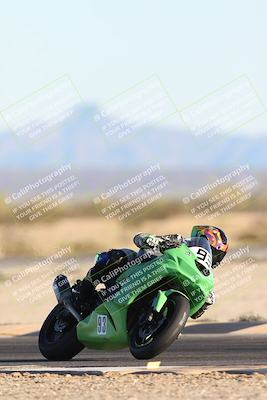 media/Dec-07-2025-CVMA (Sun) [[3e7d2de5dc]]/Race 16-Formula Middleweight/